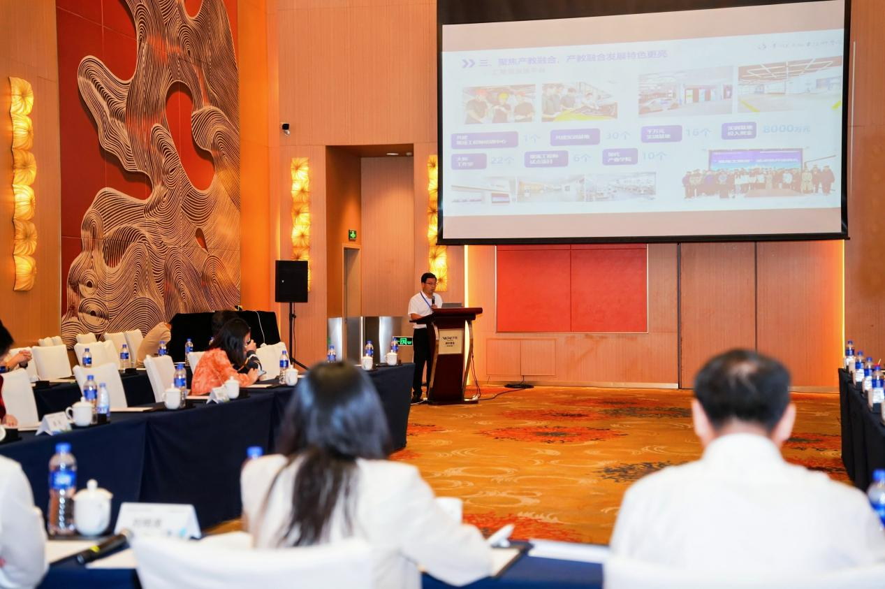 聚焦产教融合，共促人才培养